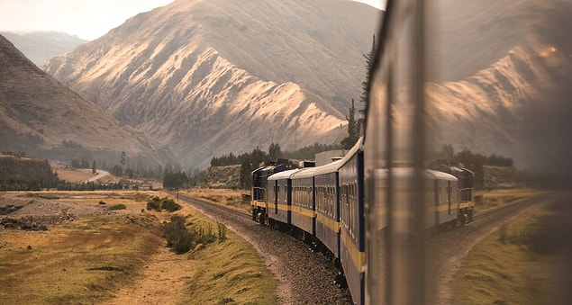 10. Belmond Hiram Bingham, Peru