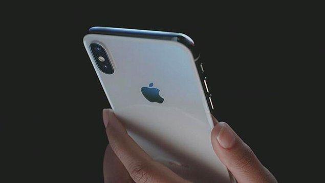 Son raporlara göre Çin'in akıllı telefon pazarının lideri Apple oldu ve Huawei yaptırımları Çinli vatandaşları da etkiledi.