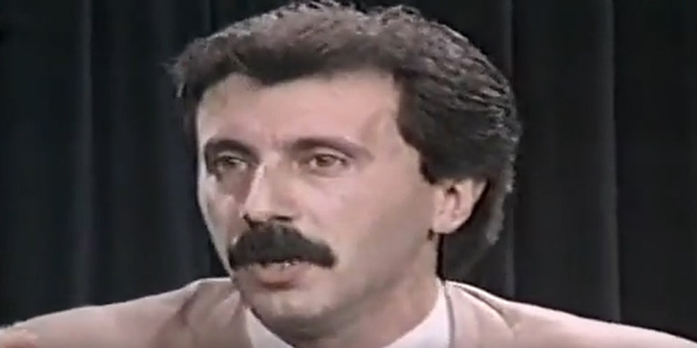 90'ların Meşhur Programı Siyaset Meydanı'nda Soru Soran Bu Öğretmen Size Tanıdık Gelebilir