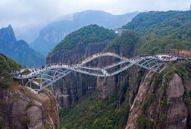 Мост Жуйи, Китай