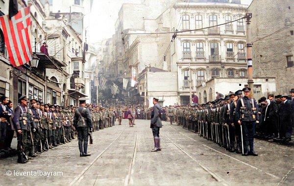 20. İstiklal Caddesi, İstanbul, 1918.