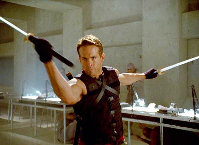 11. Ryan Reynolds, 'X-Men Origins: Wolverine'de Wade Wilson/Deadpool'u canlandırdı.