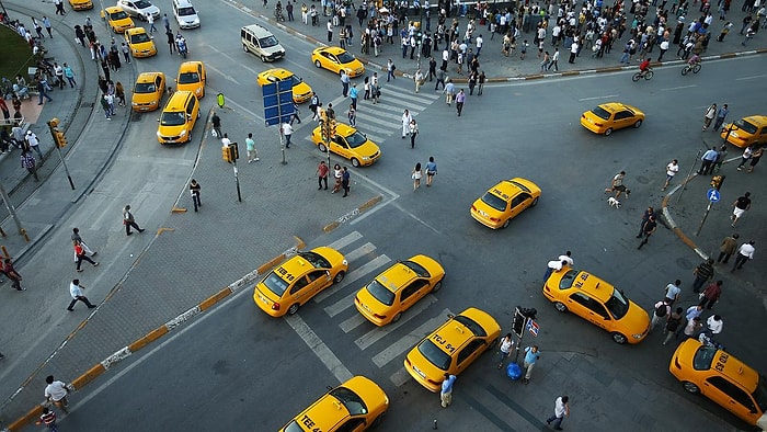 Taksicilerin İBB’ye Açtığı 'Yüz Kızartıcı Davranışlar' Davasına Red