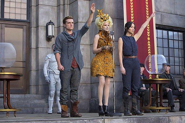 12. The Hunger Games / Açlık Oyunları (2012) - IMDb: 7.2