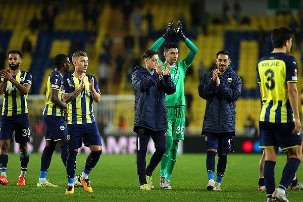 UEFA Konferans Ligi'nde Fenerbahçe, Slavia Prag ile ilk maçını 17 Şubat 2022'de Kadıköy'de, ikinci maçı 24 Şubat 2022'de deplasmanda oynayacak