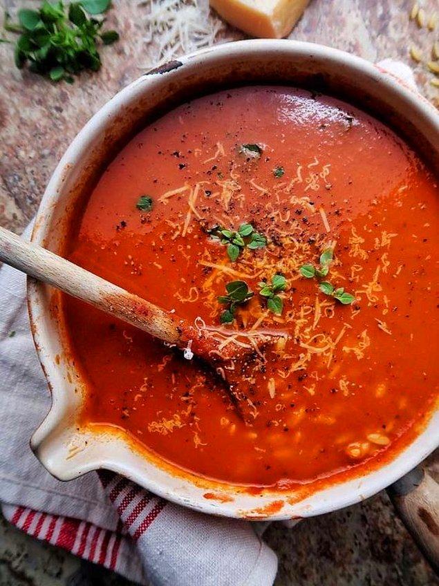 3. Ready in 15 minutes: Barley noodle soup with tomato paste