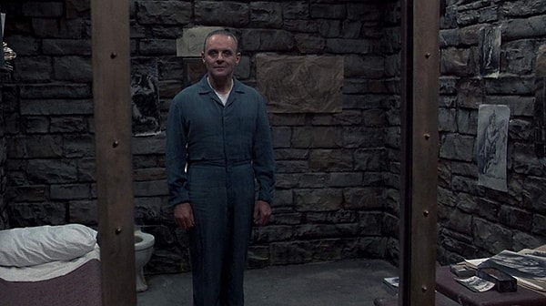 10. 'The Silence of the Lambs' filminde Hannibal Lecter'ın çizimi.