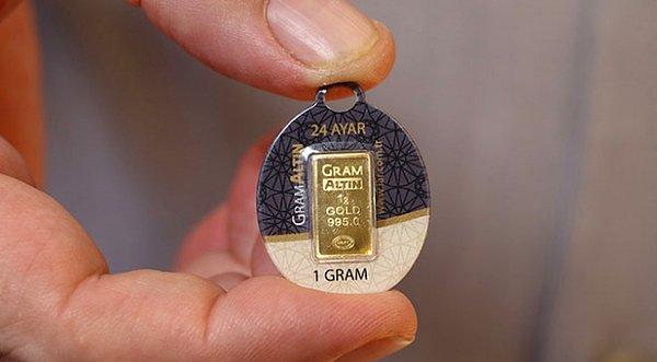 Gram altın da ilk kez bugün 1000 liranın üzerine çıktı.