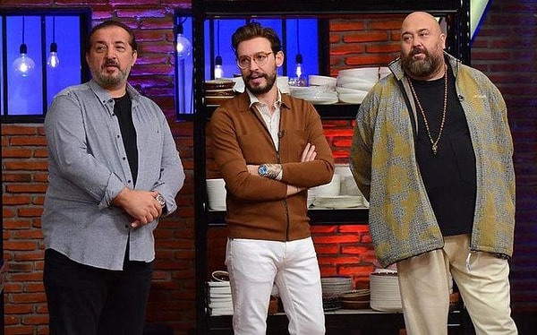 21 Aralık MasterChef 2021 Dokunulmazlığı Hangi Takım Kazandı?