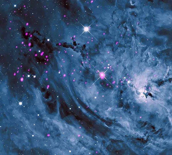 Dünyadan yaklaşık 4000 ışık yılı uzaklıkta bulunan Lagün Bulutsusu'nda bulunan yıldızların görüntüsü
