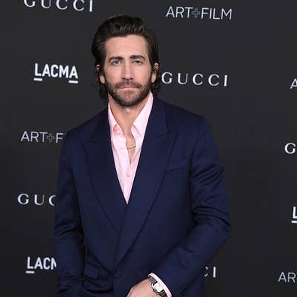 10. Пол Ньюман научил Джейка Джилленхола водить машину.