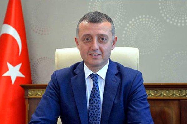 6. Kocaeli Büyükşehir Belediye Başkanı Tahir Büyükakın - 76 bin 165 haber