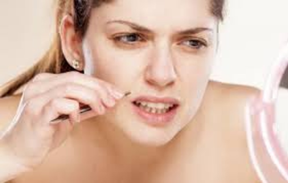 Yüzde Tüylenmeye Hangi Bölüm/Doktor Bakar?