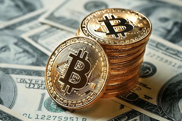 Bitcoin fiyatı ise Jack Dorsey'in Cardi B'nin tweetine yanıt vermesiyle beraber yükselişe geçti!