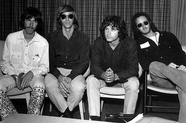 Ray Manzarek ile birlikte, The Doors grubunu 1962 yılında kurdular.