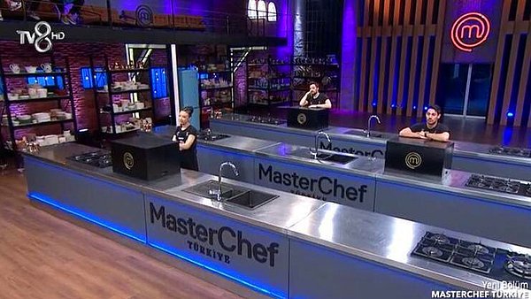 26 Aralık MasterChef Kim Elendi?