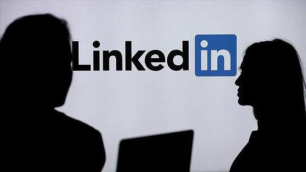 Yine Nisan ayında LinkedIn, yaklaşık 500 milyon kullanıcı profilinden alınan kamuya açık ayrıntıların bir bilgisayar korsanı web sitesinde satışa sunulduğunu doğruladı.