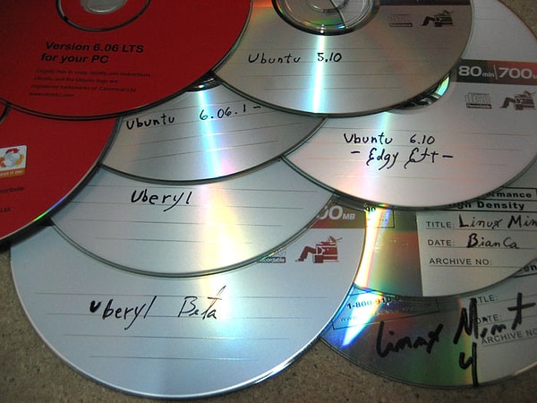 2. Перезаписываемые компакт-диски