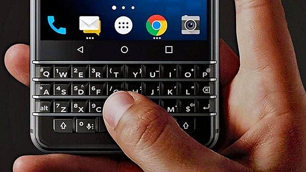 5. 2000’li yılların en popüler akıllı telefon markası olan BlackBerry, kendi işletim sistemini kullanan cihazlara destek vermeyi bugün itibariyle sonlandırdı.
