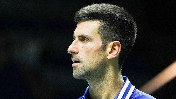 Organizatörler Novak Djokovic'e herhangi bir özel muamelede bulunulmadığını savunuyor.