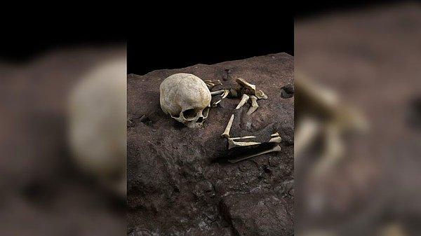 6. Afrika'daki en eski insan gömme işlemi keşfedildi.