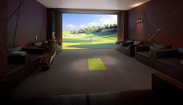 Son olarak evin belki de en inanılmaz ve lüks odasını tanıtalım: Golf simülasyon odası!