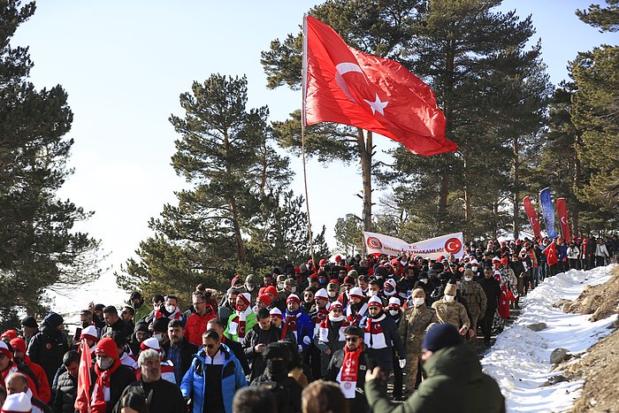 Harekatın 107'nci Yılında Sarıkamış'ta Anma Yürüyüşü