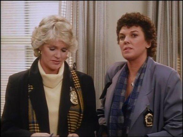 20. Cagney and Lacey (1981- 1988)