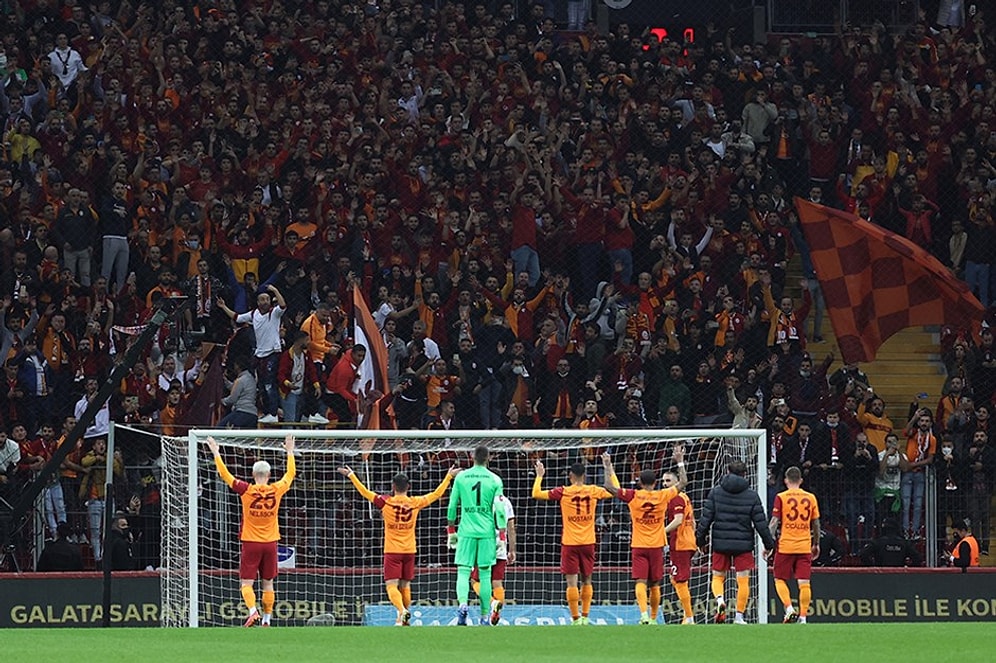 Galatasaray'da Yeni Yardımcı Belli Oldu! Domenec Torrent'in Yardımcısı Kim?