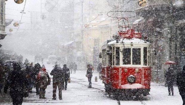 İstanbul İçin Kar Uyarısı! Kar Yağışı 4-5 Gün Sürecek!