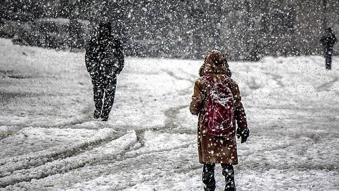 21 Ocak Yarın Okullar Tatil mi? Adıyaman, Artvin, Van ve Elazığ'da Okullar Tatil mi?