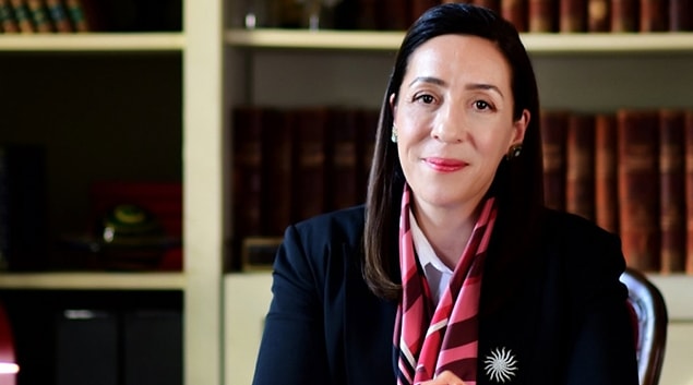 Fakat son dönemlerde yaşadığı reyting düşüşü, dizinin final yapacağının düşünülmesine sebep olmuştu. Tüm diziler gibi yılbaşı arası veren Kırmızı Oda verilen aradan geri dönememişti.
