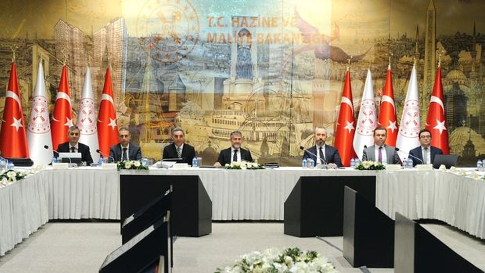 Hazine Bakanı Nebati Ekonomist ve Akademisyenlerle İlk Kez Toplandı