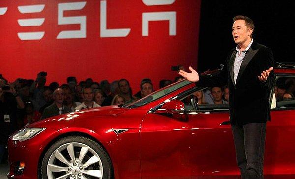 Paylaşılan bilgilere göre Tesla ile SpaceX'in Kurucusu Elon Musk, 710 bin TL olan Tesla Motorları şirketinin sermayesini tek kalemde 50 milyon lira nakit ödeyerek artırdı.