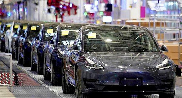 Tesla otomobillerinin Türkiye'de hangi fiyatlarla satışa sunulacağı şimdilik belli değil ancak ulaşılabilirlik anlamında üst seviyelerde olacak gibi gözüküyor.