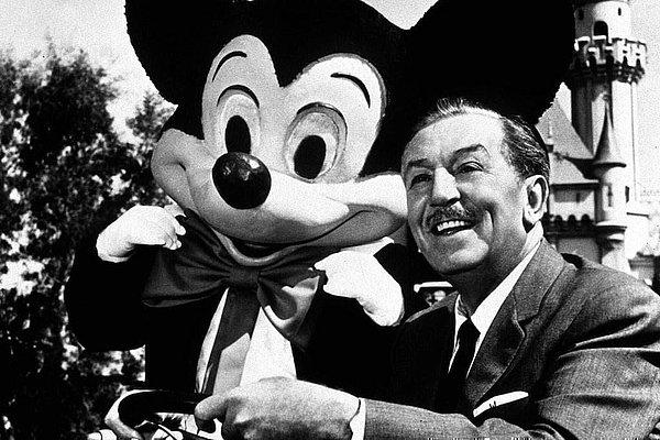 7. Dünyanın en ünlü film yapımcılarından biri olan Walt Disney'in başarı tanımına bir göz atalım.