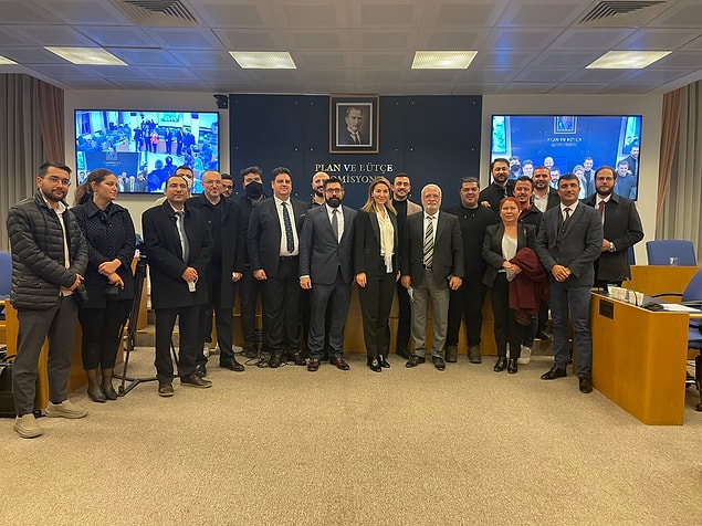 Meclis'te toplantılar yapılmıştı.