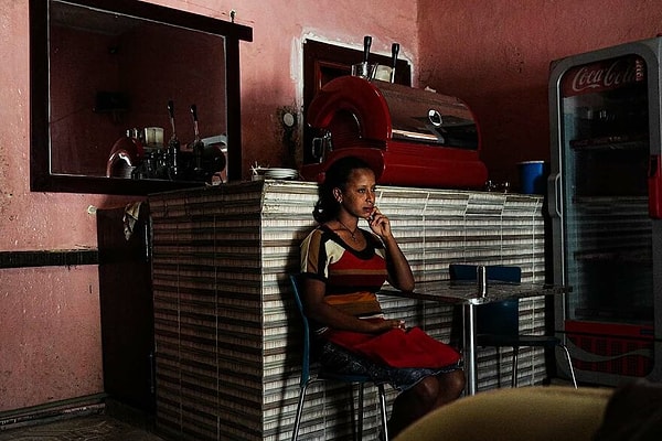 11. «Погруженные в мысли» из серии «О женщинах» Андреа Торрей