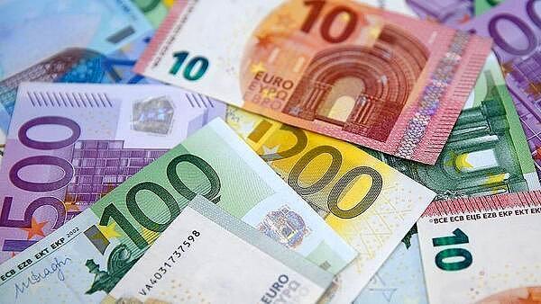 Euro yükselirken, dolar düşüşte!