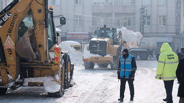 Son 1 haftadır Konya’da etkili olan yoğun kar yağışı, Meke Gölü için de umut oldu.
