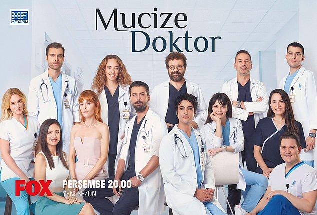 Tam da bu sahnede, 2019 yılında yine Fox Tv'de yayınlanan, Taner Ölmez, Onur Tuna ve Sinem Ünsal'ın başrollerinde yer aldığı diziyle ilgili ufak bir gönderme yapıldı.