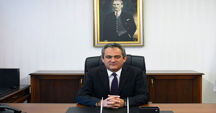 Bakan Özer'den Omicron Açıklaması! Okullar Ne Zaman Kapanacak? 2022 2. Dönem Ara Tatil ve Yaz Tatili Ne Zaman?