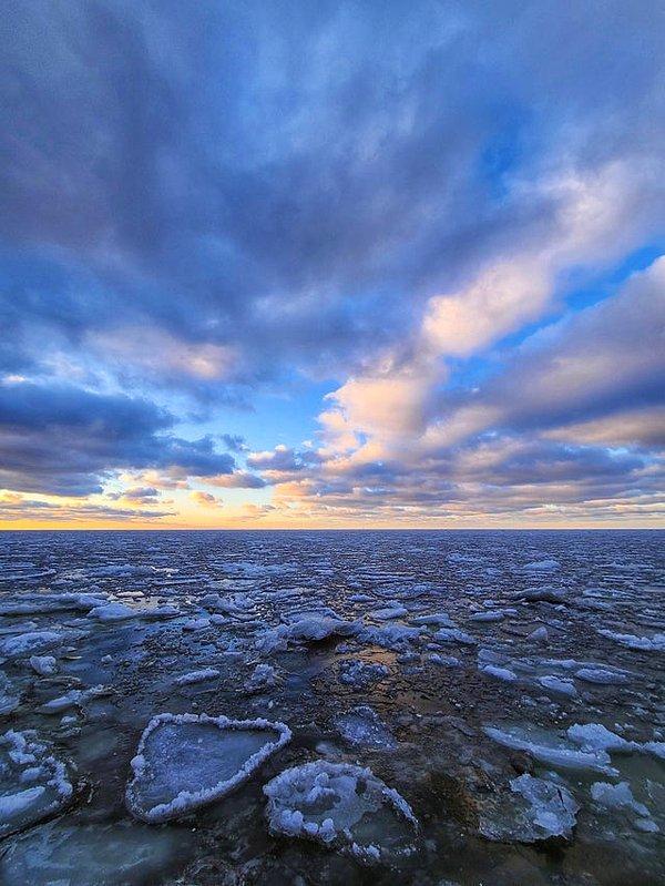 18. Buzla kaplı Baltık Denizi, Estonya: