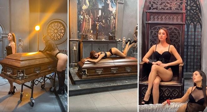 Cenaze İşlemleri ve Tabut Temini Yapan Şirketin Bikinili Kadınlarla Gerçekleştirdiği Reklam Filmi Tepki Çekti