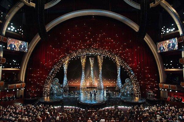 Bu Yıl Oscar Ödül Töreni'ni Kimler Sunacak?