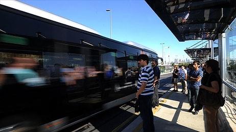 Yolcular İncelendi: Araştırmaya Göre Dizi ve Film Platformları Metrobüsleri 'Sessizleştiriyor'