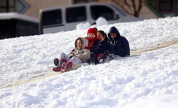 Ankara'da Okullar Tatil mi?