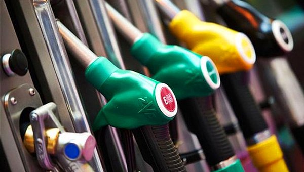 Zamlardan Sonra Benzin Fiyatlar Nasıl Olacak?