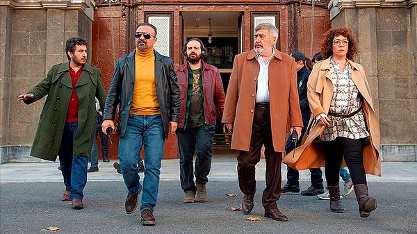 Cinayet Süsü Filmi Oyuncuları Kimlerdir?