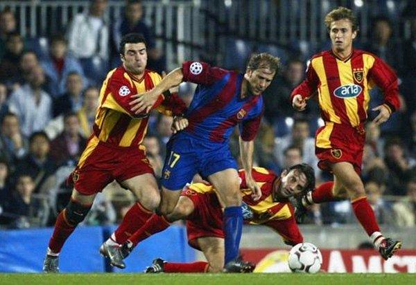 Barcelona 3-1 Galatasaray (13 Kasım 2002)